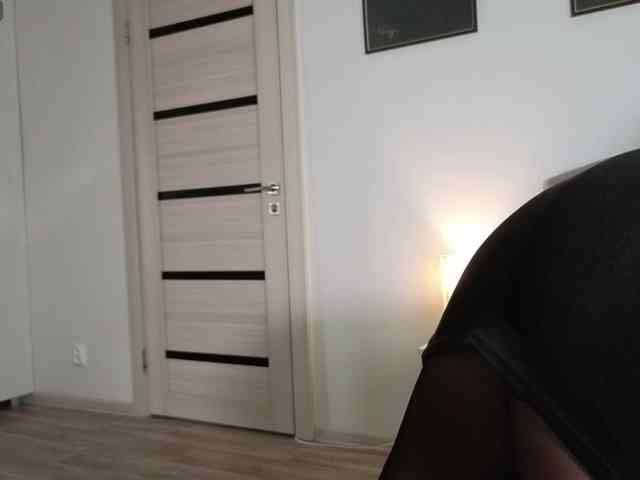 FemdomLadyMaria webcam
