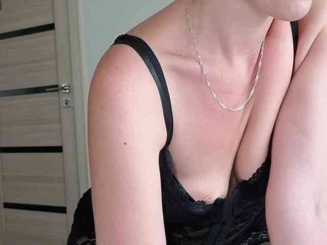 FemdomLadyMaria webcam