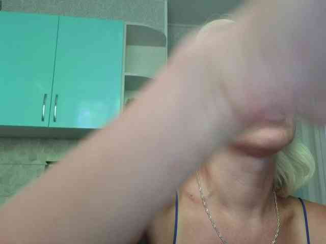 FemdomLadyMaria webcam