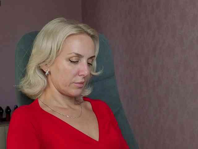 FemdomLadyMaria webcam