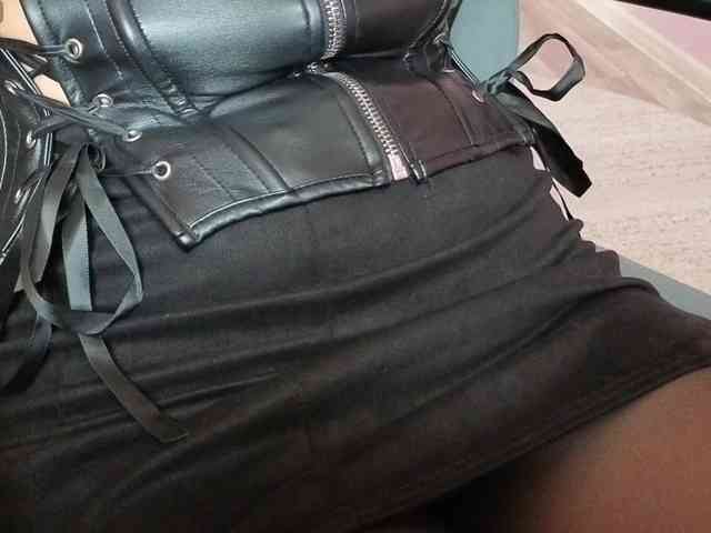 FemdomLadyMaria webcam