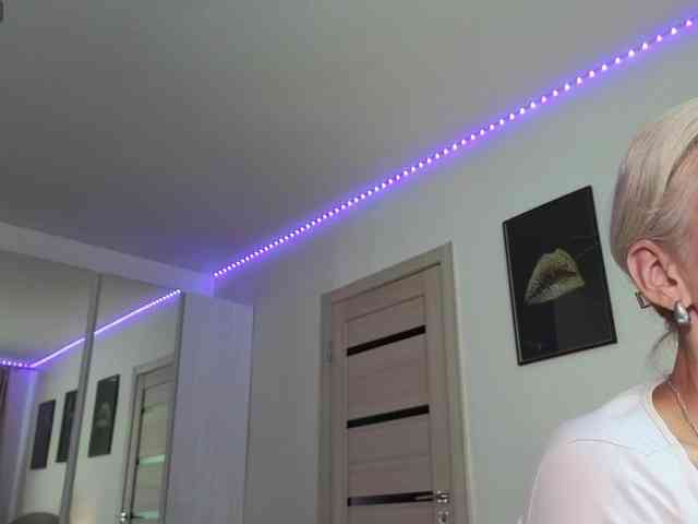 FemdomLadyMaria webcam