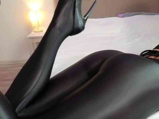 FemdomLadyMaria webcam
