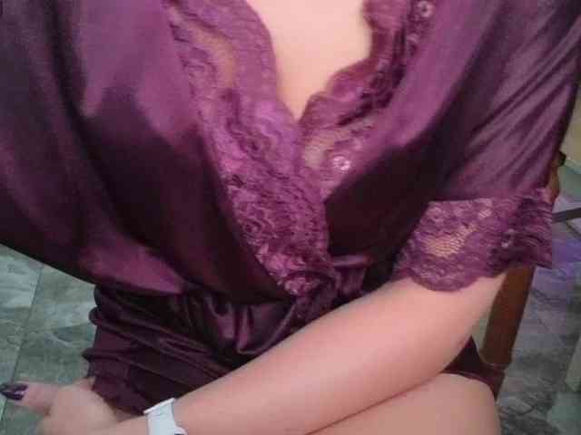 FemdomLadyMaria webcam