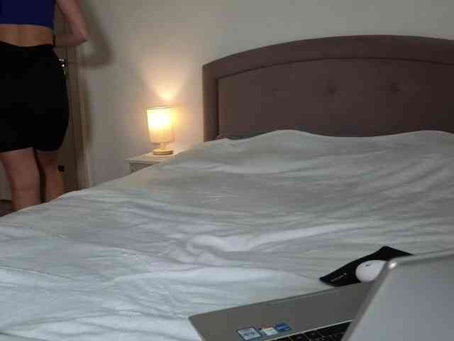 Alenaa Live Webcam on BongaCams