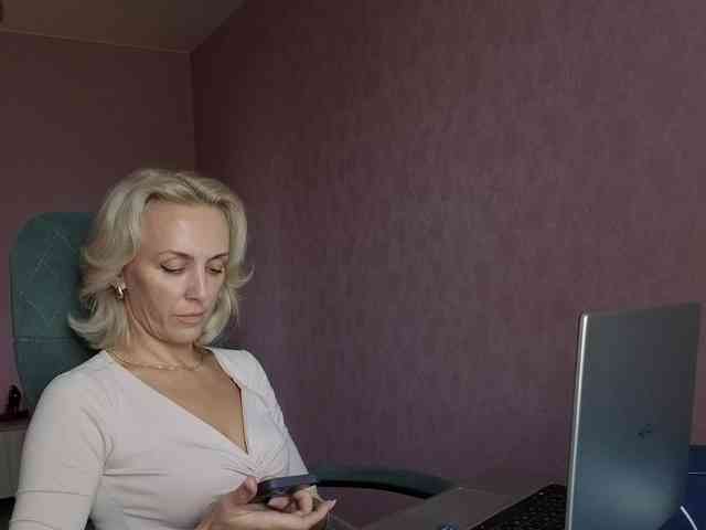 FemdomLadyMaria