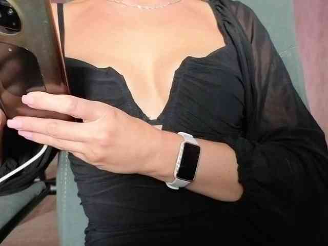 FemdomLadyMaria webcam