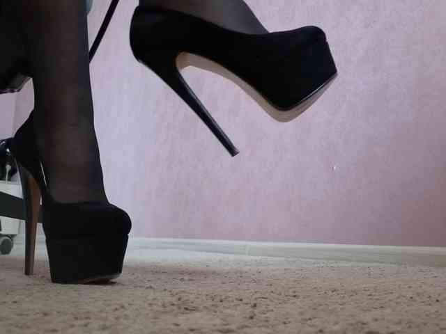 LadyMariaNylons webcam