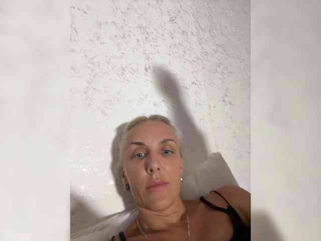 FemdomLadyMaria webcam