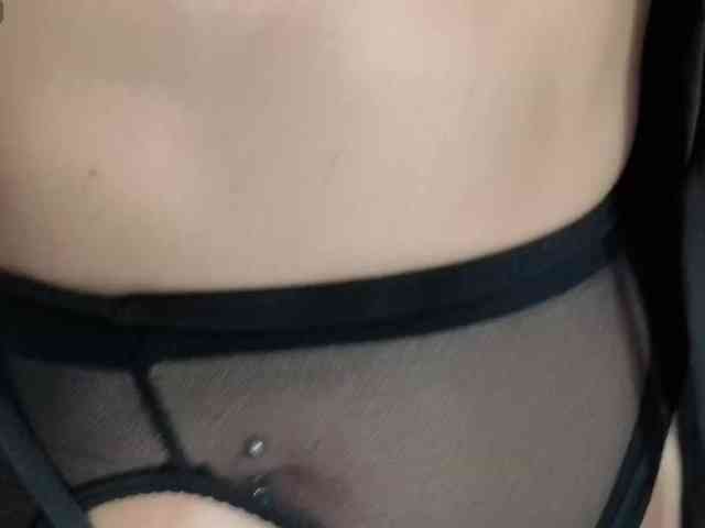 FemdomLadyMaria webcam