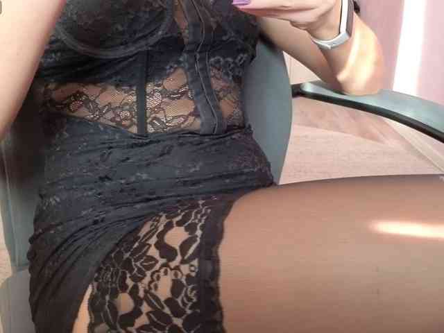 LadyMariaNylons webcam