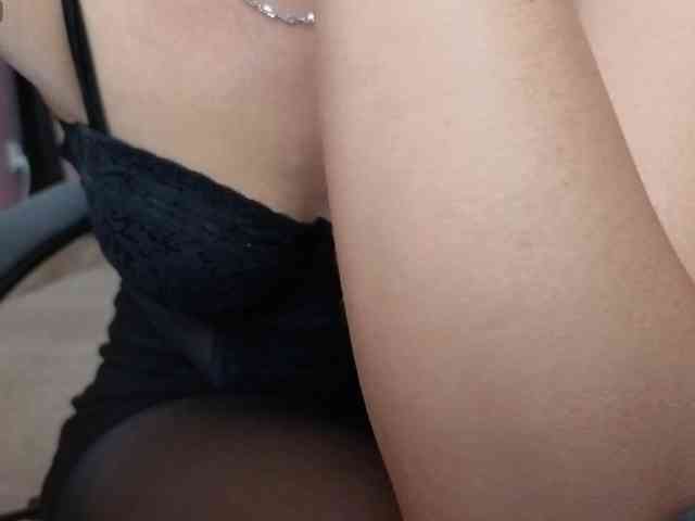 FemdomLadyMaria webcam