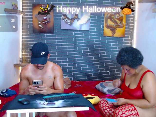 Alessandro27yleonora live cam on BongaCams