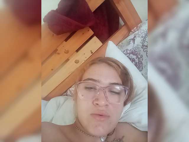AnthonellaMarquez live cam on BongaCams