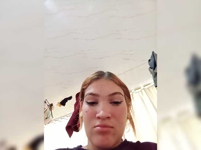 AnthonellaMarquez live cam on BongaCams