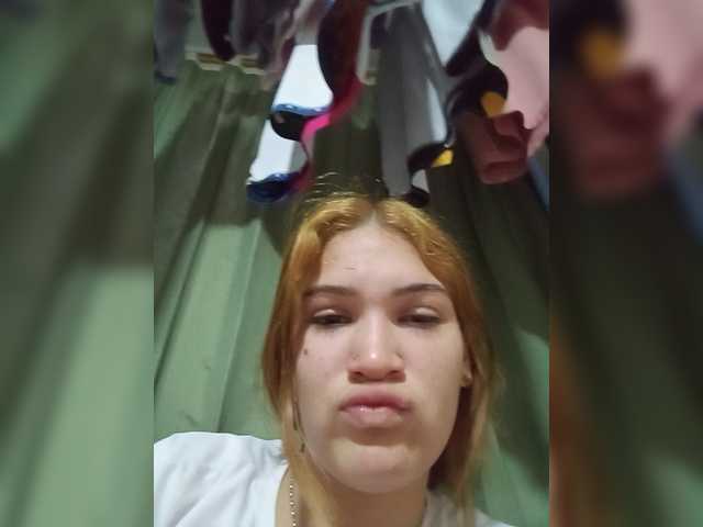 AnthonellaMarquez live cam on BongaCams