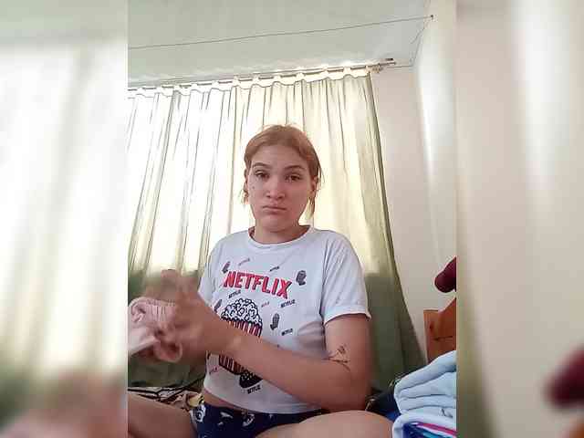 AmbarAnthonellaMarquez webcam