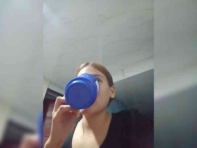 AmbarAnthonellaMarquez webcam