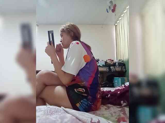 AmbarAnthonellaMarquez webcam