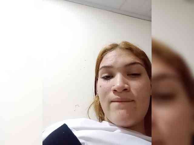 AmbarAnthonellaMarquez webcam