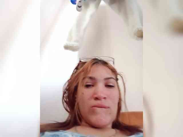AmbarAnthonellaMarquez webcam