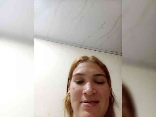 AmbarAnthonellaMarquez webcam