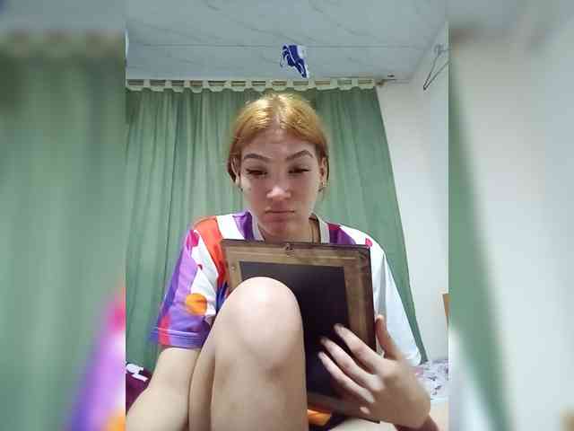 AmbarAnthonellaMarquez webcam
