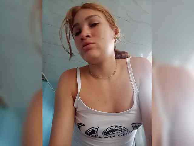 AmbarAnthonellaMarquez webcam