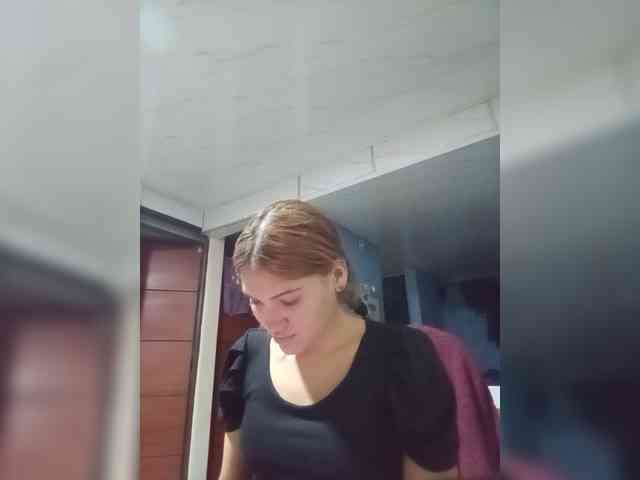 AmbarAnthonellaMarquez webcam