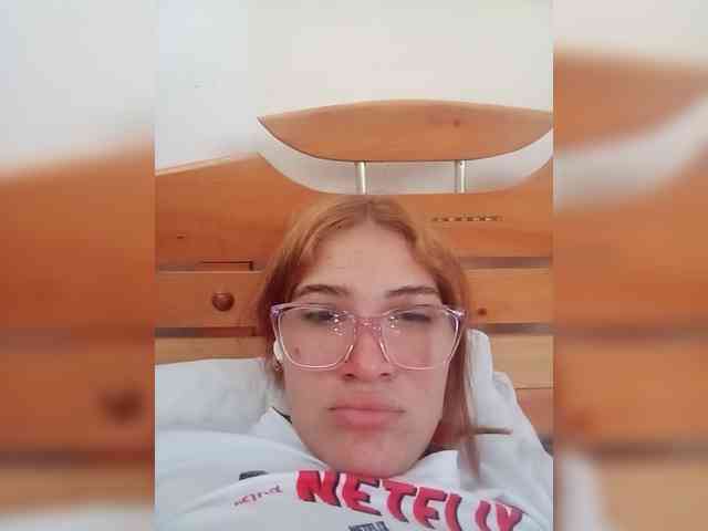 AmbarAnthonellaMarquez webcam