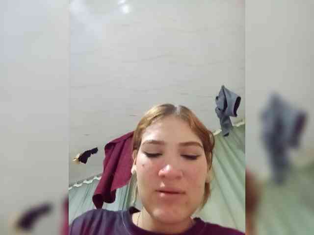 AmbarAnthonellaMarquez webcam