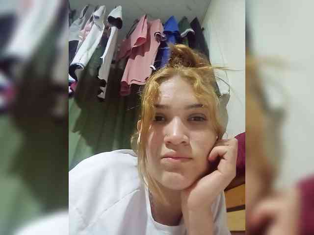 AmbarAnthonellaMarquez webcam