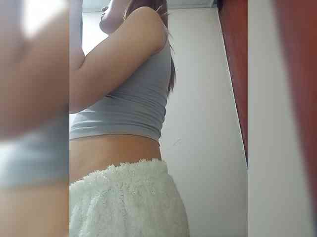 AmbarAnthonellaMarquez webcam