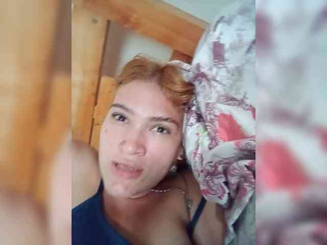 AmbarAnthonellaMarquez webcam