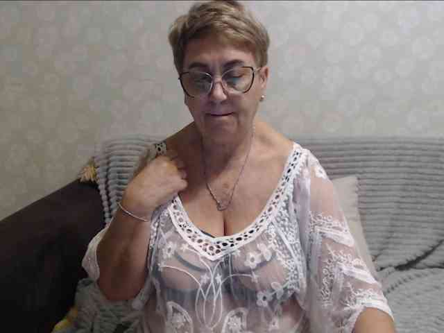 LedyMargaret webcam