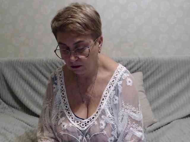 LedyMargaret webcam
