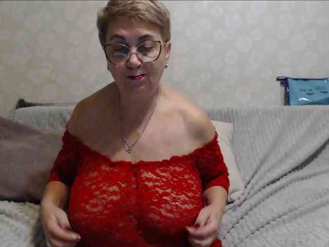LedyMargaret live female cam on bongacams