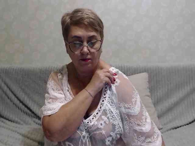 LedyMargaret webcam