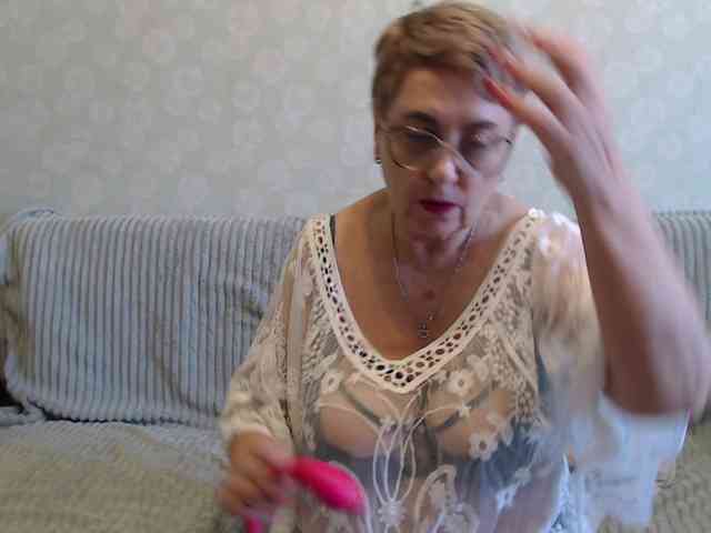 LedyMargaret webcam