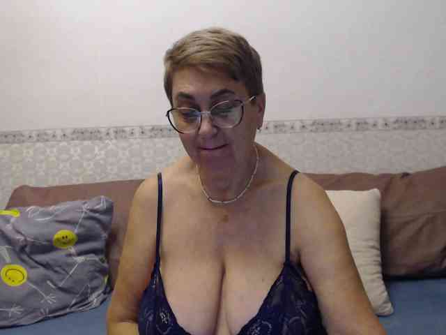 LedyMargaret webcam