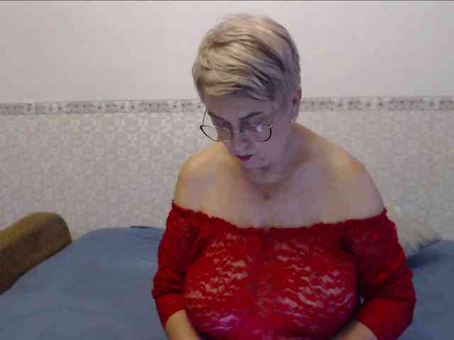 LedyMargaret webcam