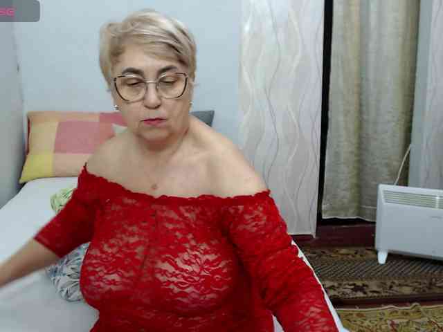 LedyMargaret webcam