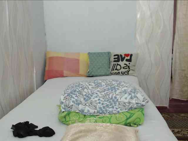LedyMargaret webcam