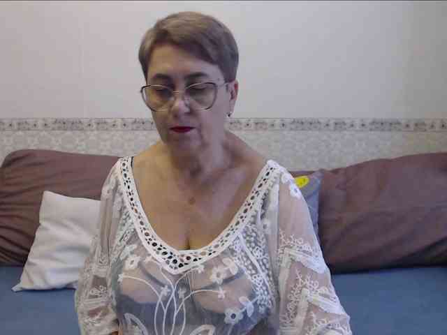 LedyMargaret webcam