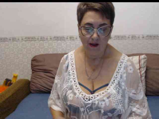 LedyMargaret webcam