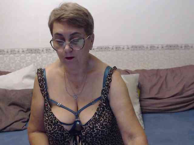 LedyMargaret webcam