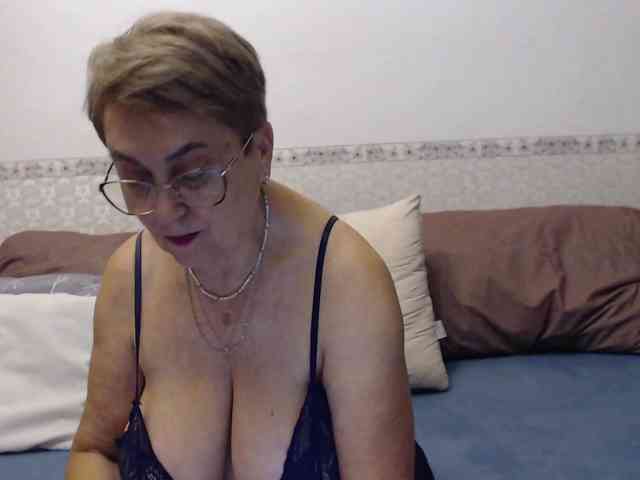LedyMargaret webcam