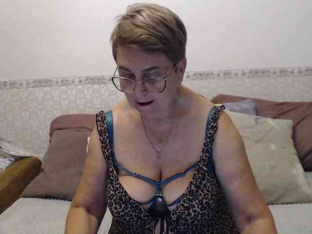 LedyMargaret webcam