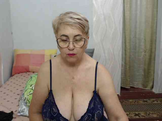 LedyMargaret webcam