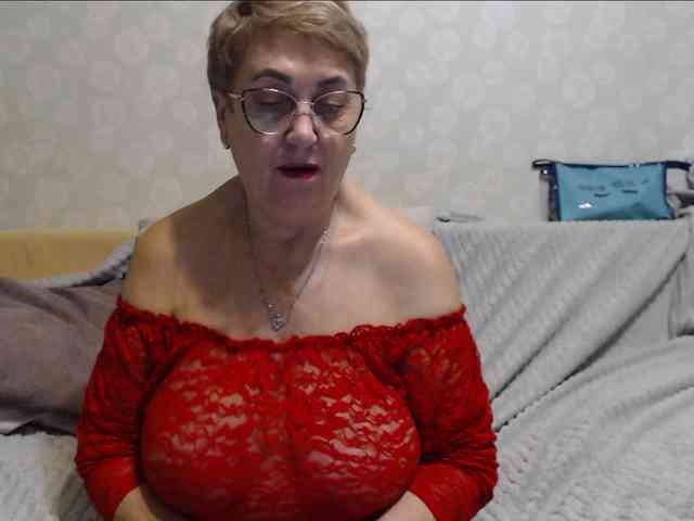 LedyMargaret webcam